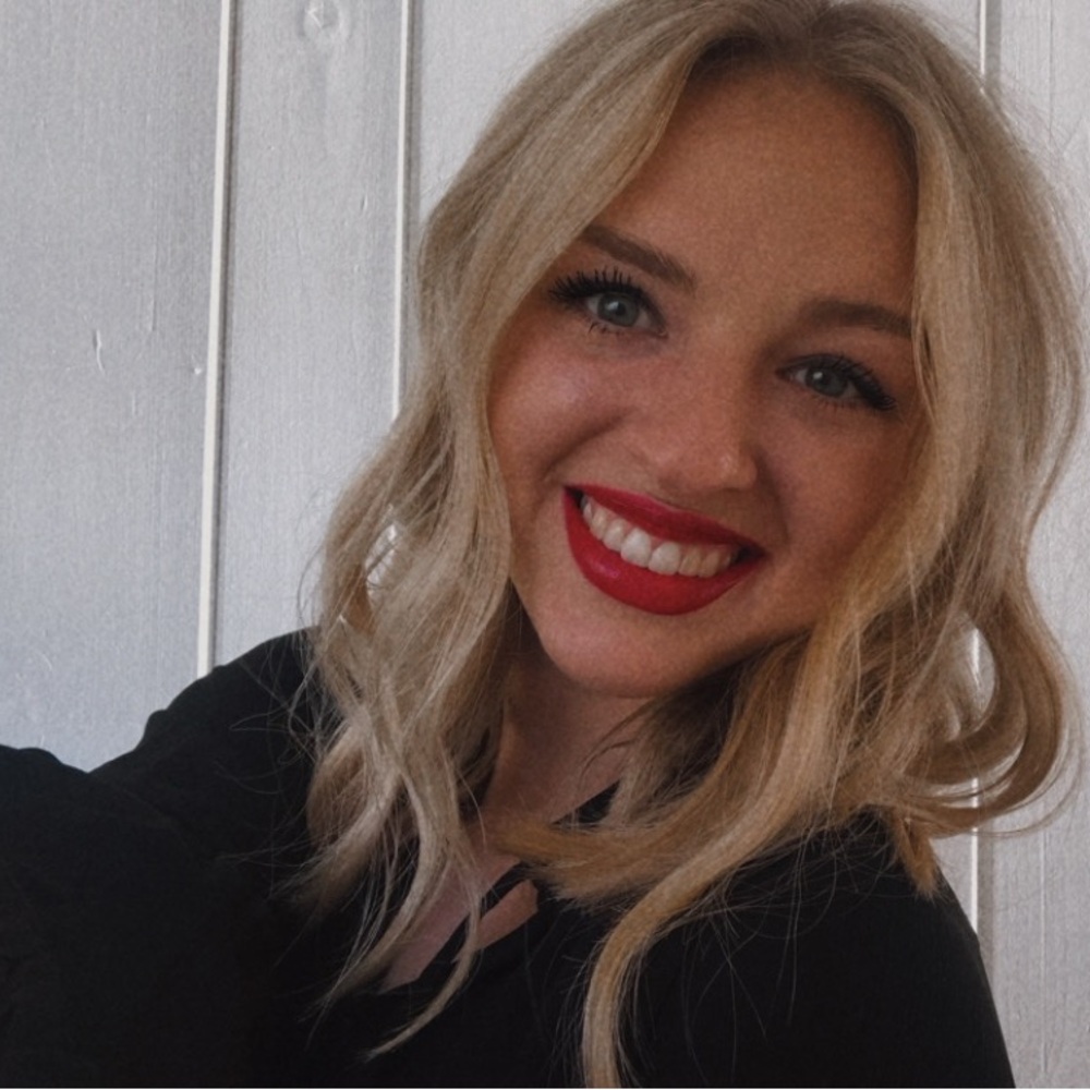 Meet your Posher, Liz